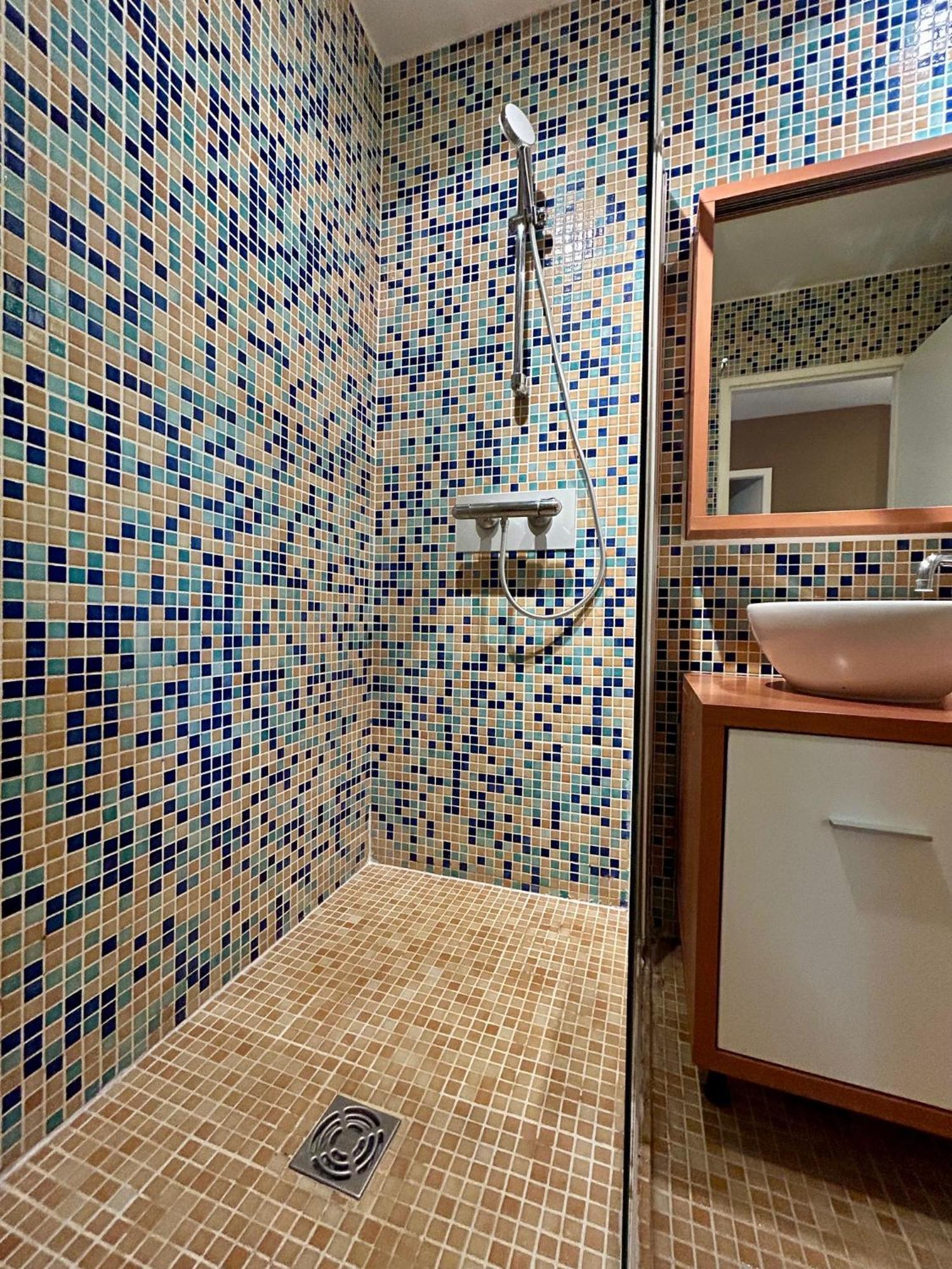 Loft Garonne - Centre Ville Immeuble Privatif トゥールーズ エクステリア 写真